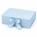 Boîte cadeau rectangulaire 25 x 18 x 8 cm en carton bleu avec ruban en satin fermeture décorative